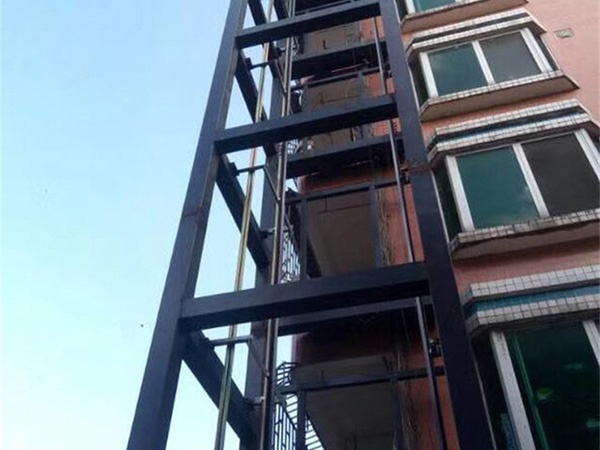 钢结构电梯井